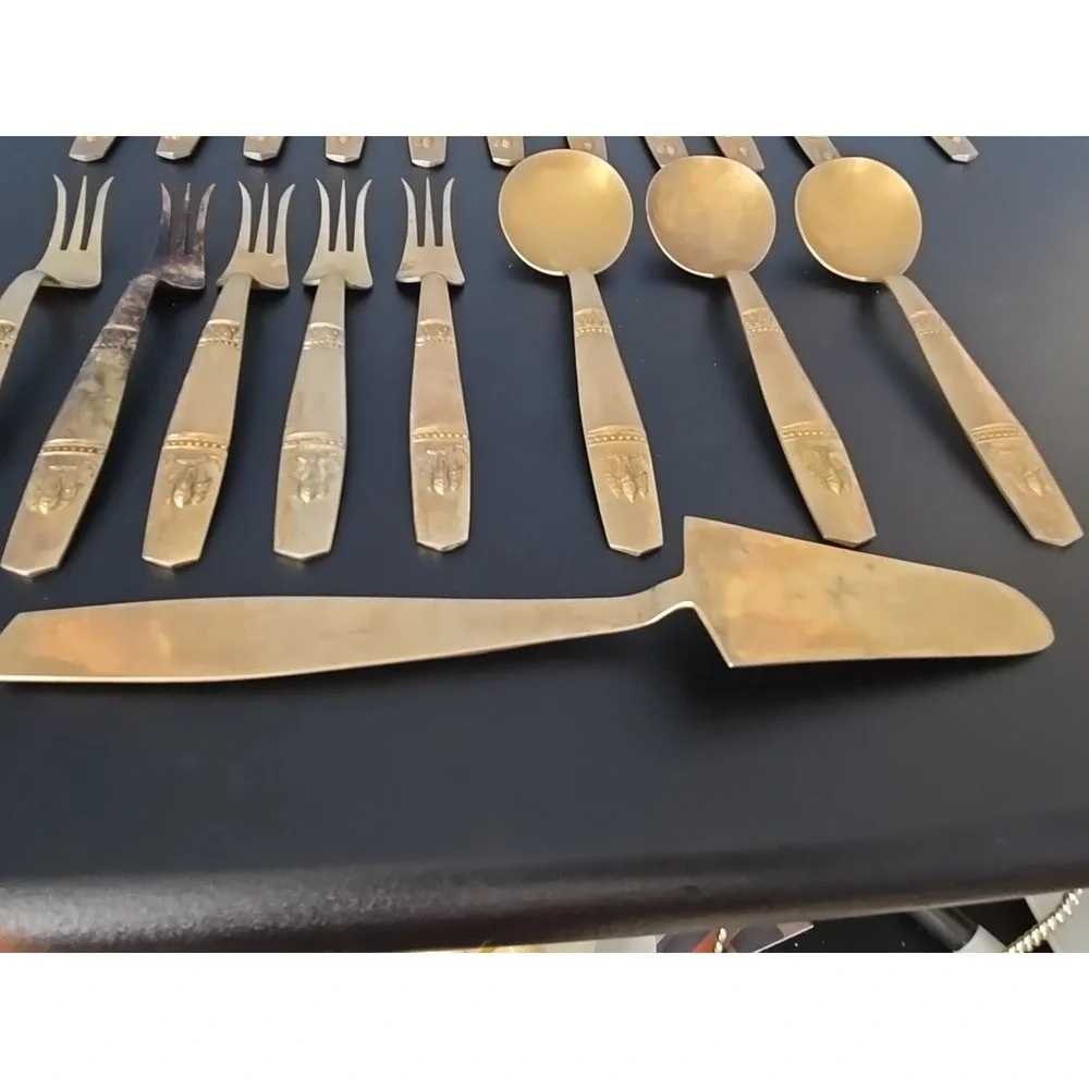 VTG James Quality Jewelers Bangkok Thailand Nickel‎ Bronze Flatware 20pc Set